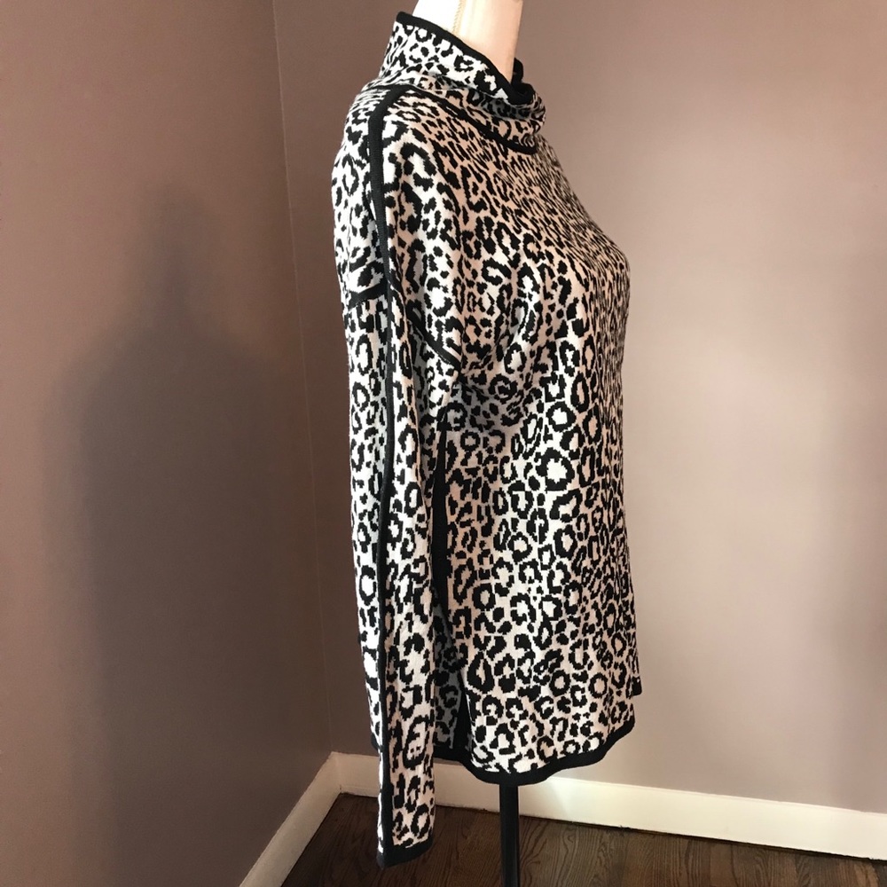 Ruby Rd. Sweater - Picture 2 of 11